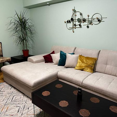 Sofiart Apartment Bukarest Kültér fotó