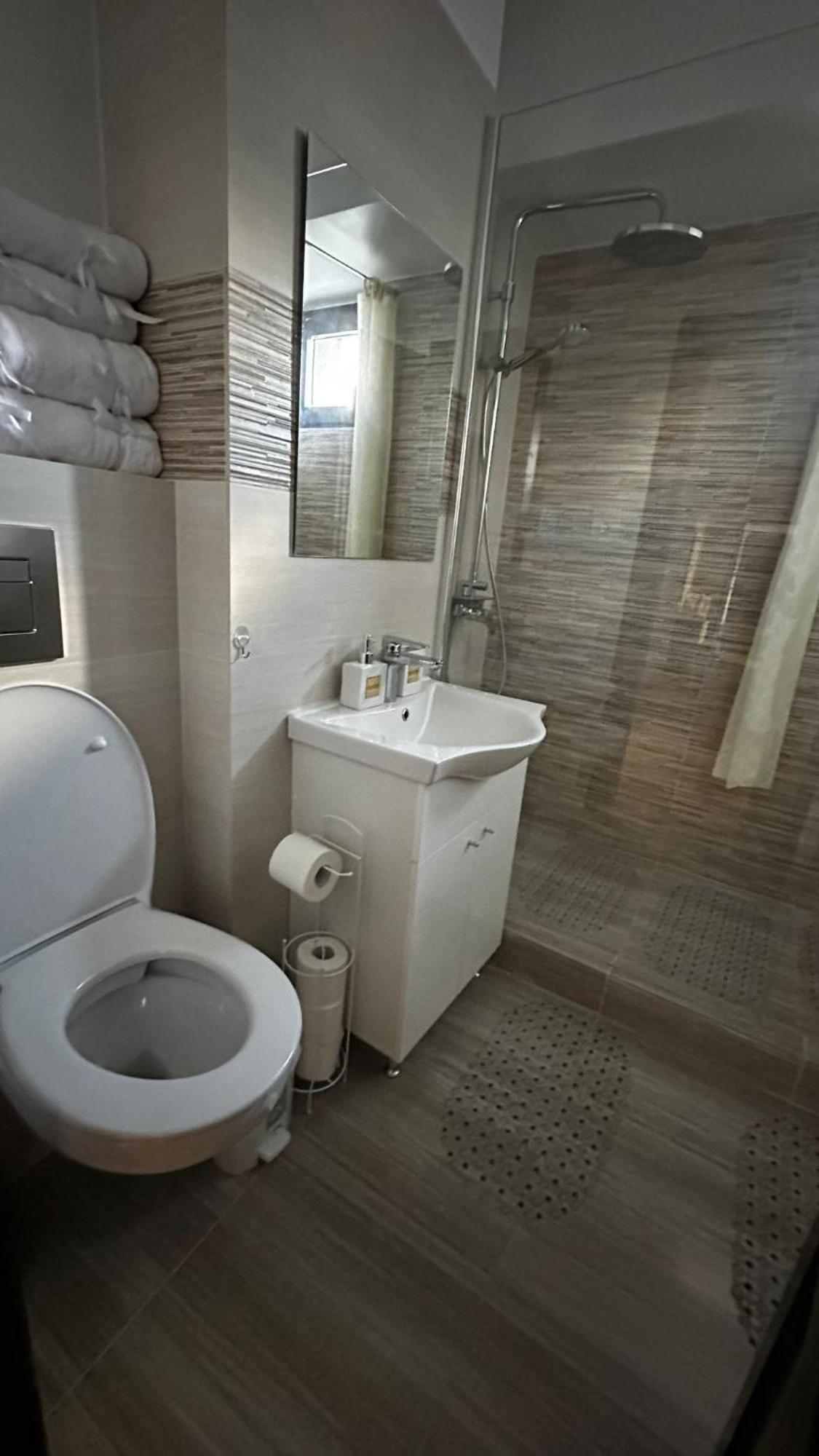 Sofiart Apartment Bukarest Kültér fotó
