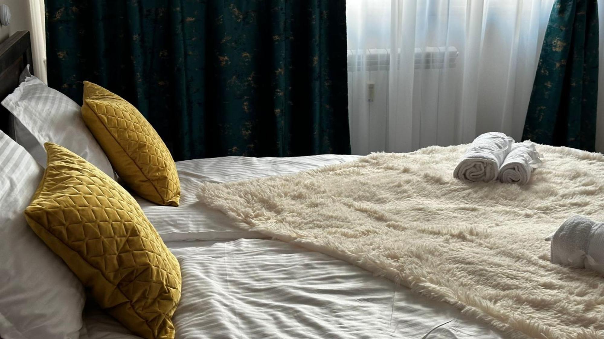 Sofiart Apartment Bukarest Kültér fotó