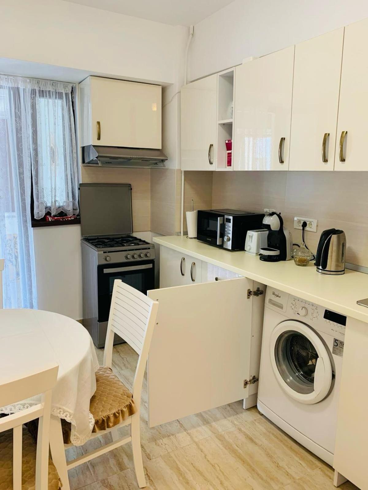 Sofiart Apartment Bukarest Kültér fotó